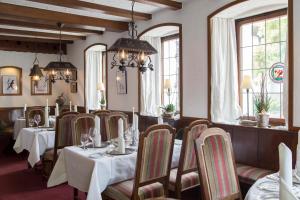 Gallery image of Hotel-Restaurant Arneggers Adler in Tiefenbronn