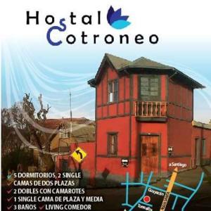 un cartel de un edificio rojo con las palabras esquina del hospital en Hostal Cotroneo, en Viña del Mar