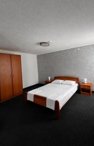 Gallery image of Hotel City Center - Hotel Drvar in Drvar +8 photos