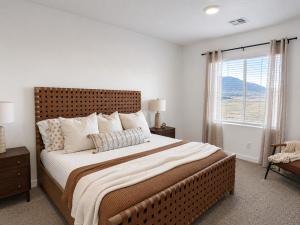 a bedroom with a large bed and a window at Desert View in Long Valleu in Washington +59 photos