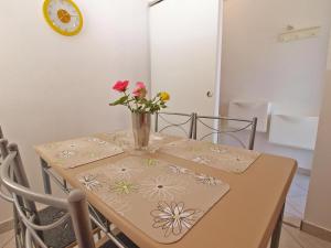 Zdjęcie z galerii obiektu Apartments Dvigradska 1103 w Poreču