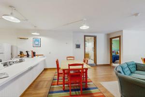 Gallery image of Inviting apartment near downtown and Acadia National Park - dog-friendly in Bar Harbor
