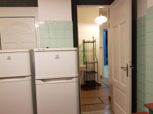 Kúpeľňa v ubytovaní Errathens Aegean Apartment - Athens Center, 5 BD, 2 BATH + 37 fotografií