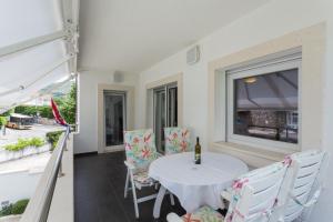 Balkón alebo terasa v ubytovaní Apartments Villa Alba