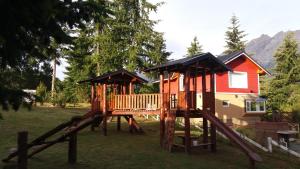 Parc infantil de Cabañas Las gemelas de Puelo