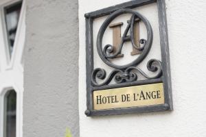 Certificato, attestato, insegna o altro documento esposto da Hôtel de l'Ange