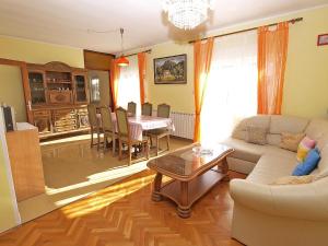 Posedenie v ubytovaní Apartments Pula 926