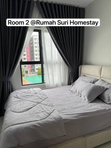 a bed in a bedroom with a window at Rumah Suri Homestay at Arena2 Residence Kota Warisan in Sepang +7 photos