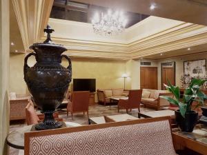 TV a/nebo společenská místnost v ubytování Hotel Pamplona Villava