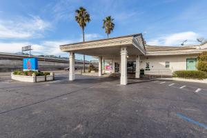 Foto da galeria de Motel 6 San Rafael em San Rafael
