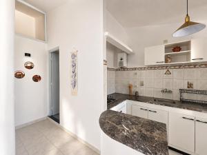 Ảnh trong thư viện ảnh của La Planque - Appart Hôtel - Vue sur mer ở Oued Laou +36 ảnh