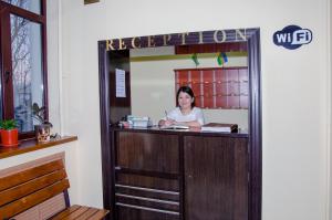 Lobby o reception area sa Jipek Joli Inn