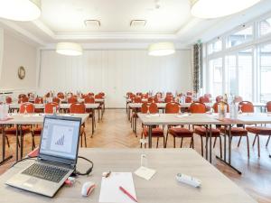 Afbeelding uit fotogalerij van Landhotel Jäckel in Halle Westfalen