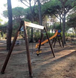 Ο χώρος παιχνιδιού για παιδιά στο Camping Principina