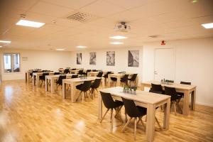 Restaurace v ubytování Hotell TunaPark