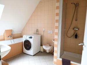 Et badeværelse på Suite 13 Old Town + 10 billeder