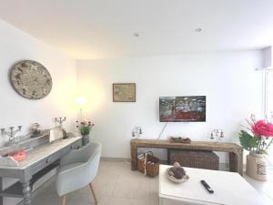 Gallery image of Aux vieux lango in Castel-Sarrazin