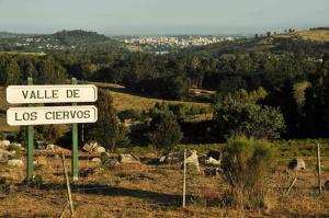 een bord met de naam Valley de los cheneys bij Cabañas Valle de los Ciervos in Tandil