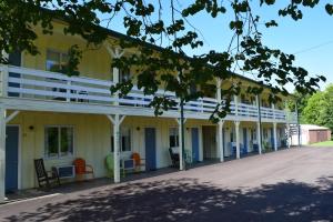 Το κτήριο όπου στεγάζεται  το μοτέλ