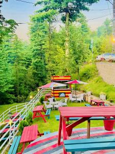Gallery image of Mountain Escapes Murree in Upper Topa +19 photos