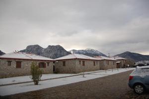 Nespecifikovaný výhled na hory nebo výhled na hory při pohledu z aparthotelu