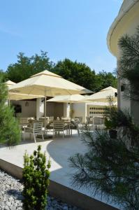 Un restaurant sau alt loc unde se poate mânca la HOTEL VITAL