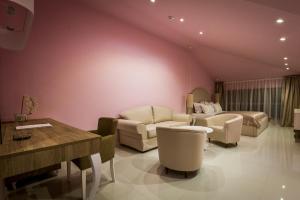 منطقة جلوس في Hotel Crystal Light