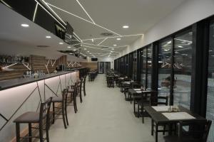 Restauracja lub miejsce do jedzenia w obiekcie Lifestyle Hotel Leithana
