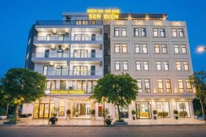 a rendering of the exterior of a hotel at SEN BIỂN HOTEL - FLC Sầm Sơn in Sầm Sơn