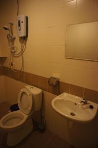 Koupelna v ubytování Cameron View Apartment @ Crown Imperial Court Brinchang