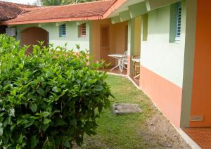 a view of the outside of a house at Studio confortable à Sainte-Anne - 30 m² avec vue mer in Sainte-Anne