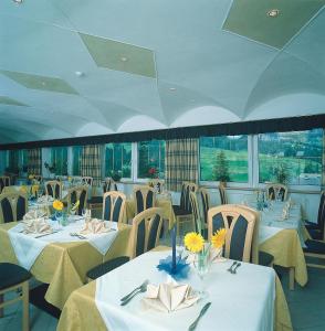Restaurace v ubytování Hotel San Leonardo