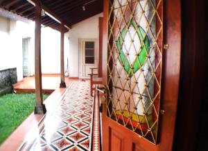Istumisnurk majutusasutuses Omah Pitoe Yogya Homestay