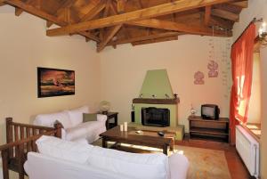 Ένα ή περισσότερα κρεβάτια σε δωμάτιο στο Villa Ortansia Milies Pilion