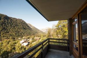 a balcony with a view of a mountain at Val Pierre in Châtel