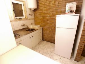 Kuchyň nebo kuchyňský kout v ubytování Apartments Radmila 977