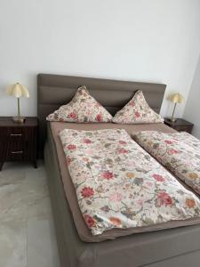 Llit o llits en una habitació de Prime Stay