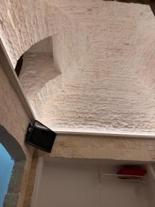 a view of the ceiling of a building at La casetta di zia Giuseppina in Alberobello