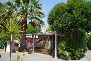 Imagen de la galería de Camping Les Cigales, en Mandelieu-la-Napoule 26 fotos más