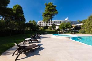 Πισίνα στο ή κοντά στο Valtur Baia del Gusmay Beach Resort