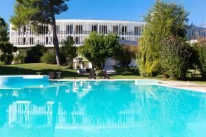Πισίνα στο ή κοντά στο Valtur Baia del Gusmay Beach Resort