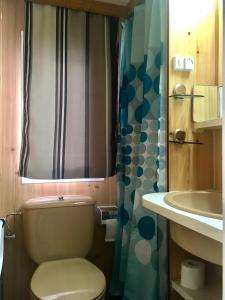 Koupelna v ubytování Camping Boneta + 37 fotografií