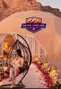 אורחים שוהים ב-RUM STAR lUXURY CAMP