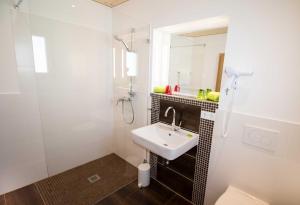 Koupelna v ubytování ROOM'Z zimmeraufzeit