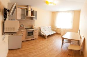 Gallery image of 1k Apartment on Permyakova 72 in Tyumen
