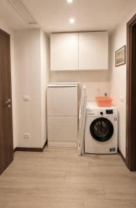 Kuvagallerian kuva majoituspaikasta Cornaro Apartment, joka sijaitsee kohteessa San Donato Milanese