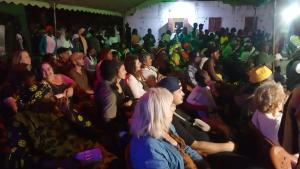 a crowd of people sitting in a room at SEN-CASA- TOURiSME in Kabadio