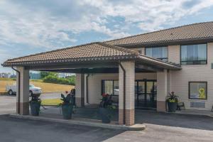 a gas station in a parking lot at Comfort Inn Trenton in Trenton