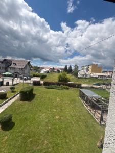 a view of a yard with a park at Staro Lane in Sjenica