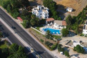 Gallery image of Dolphin Apartments in Faliraki